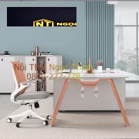 Bàn làm việc văn phòng